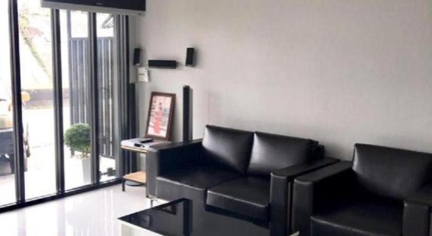 Hotel K Station Pattaya Zewnętrze zdjęcie